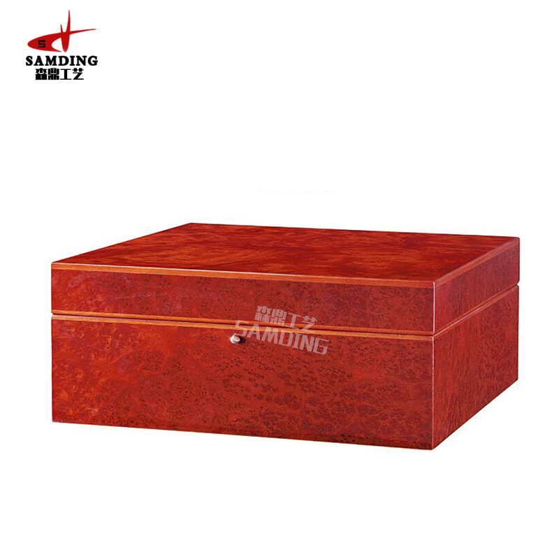 噴漆木質(zhì)手表盒